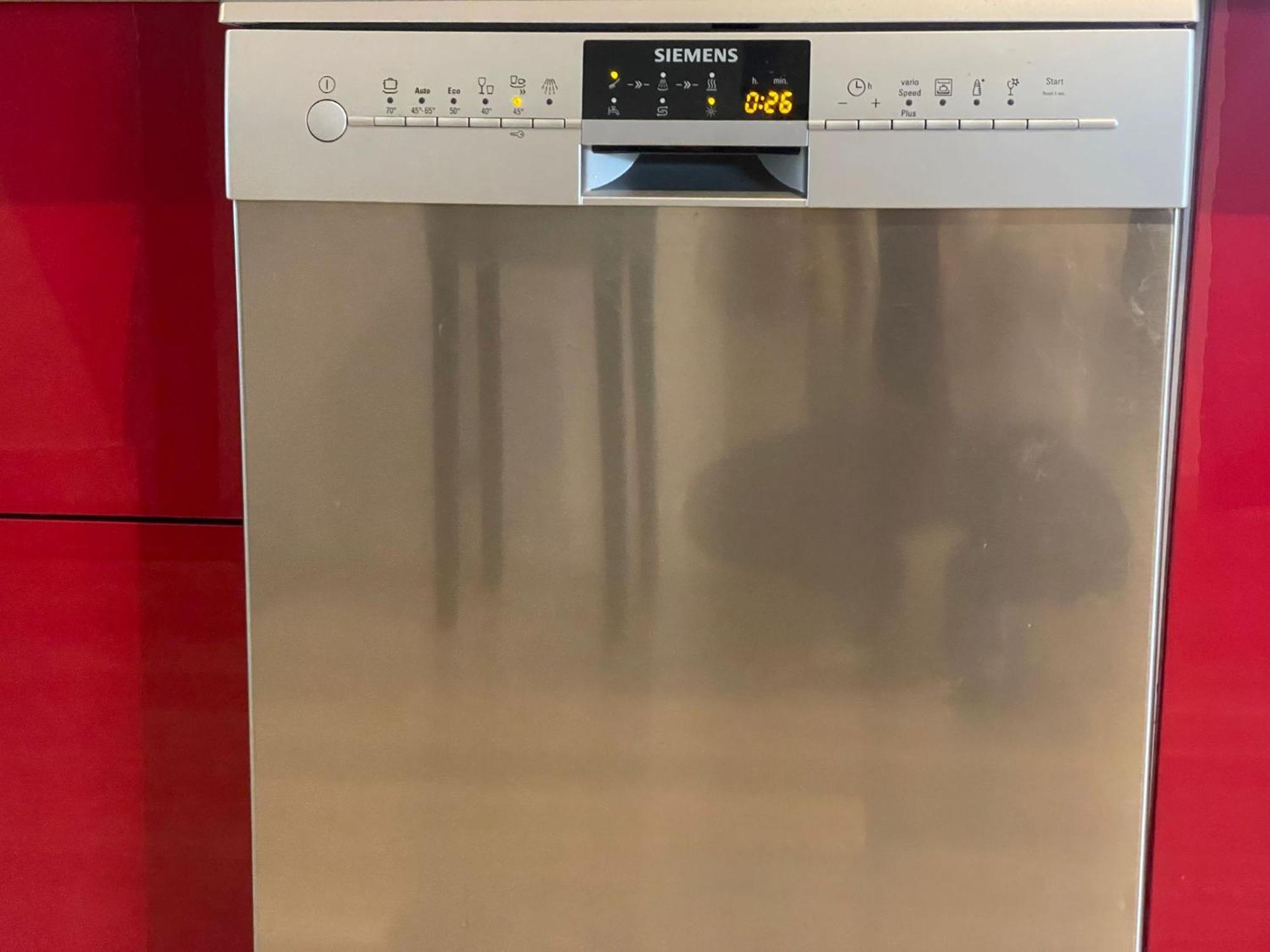 Maison Entiere Redessan Exteriör bild